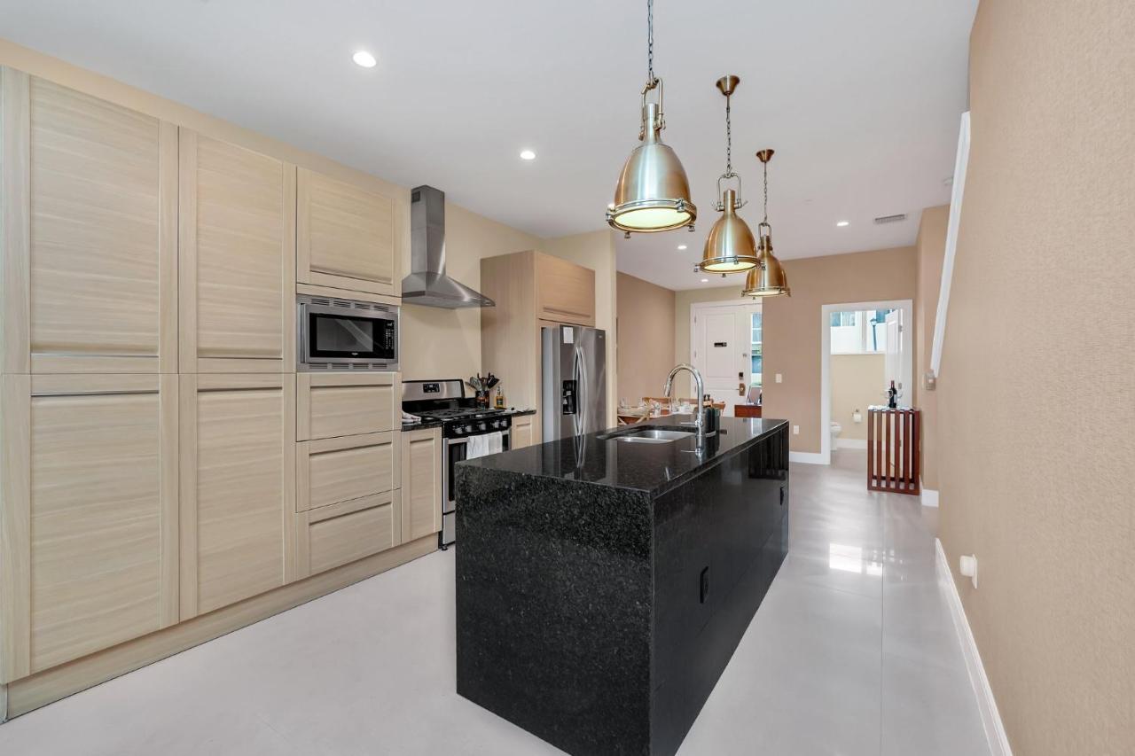 Luxury Villa Less Than A Mile From Disneyworld -Bonus Elevator- Orlando Zewnętrze zdjęcie